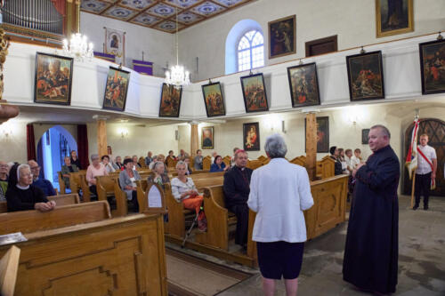 Wizyta kanoniczna ks. biskupa Piotra Wawrzynka w Parafii pw. św. Jadwigi Śląskiej w Miłkowie